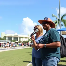 Pontapé inicial: Orlando e Carla Morando paricipam de atividades no ABC e SP no 1º dia oficial de campanha