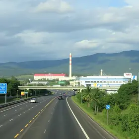 Gravação no km 31 da Anchieta relembra antiga fábrica da Yakult em São Bernardo